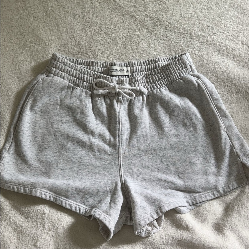 Abercrombie & Fitch Light Gray Athletic Shorts